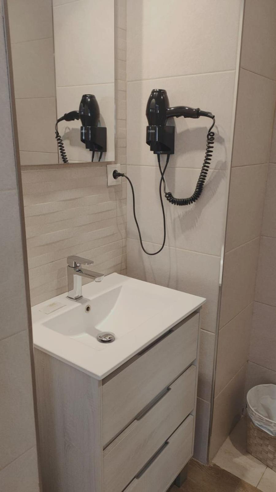 Hostal Poeta Machado Баеза Екстериор снимка